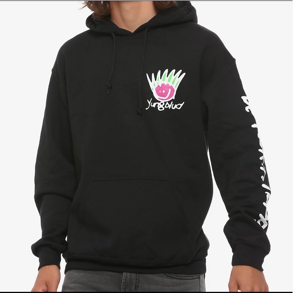 Hoodie from Hot Topic - Picture 5 of 7